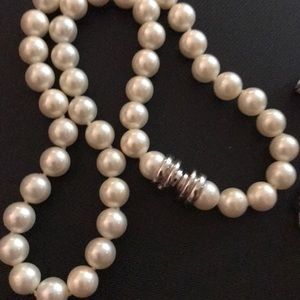 Judith Ripka Pearl Necklace With 